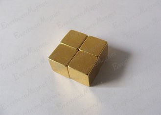 Porcellana I magneti del blocchetto del neodimio del cubo hanno ricoperto l'oro N35 5 * 5 * 5 grado centigrado di millimetro 80 fornitore